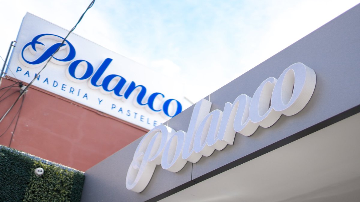 AcevedoGustavo_'s tweet photo. Fue un honor acompañar a los amigos de Polanco Panadería y Pastelería, quienes con mucho esfuerzo, dedicación y constancia inauguraron la segunda sucursal en nuestra #CiudadMorena, ubicada sobre la Avenida Independencia Sur.

Esto es una muestra más que #SantaAnaCentro se está convirtiendo en una zona de mayor crecimiento y desarrollo económico, donde muchos comerciantes y emprendedores han encontrado un espacio más atractivo para invertir.

¡Les deseo lo mejor! 🙌💯

#GustavoAcevedo