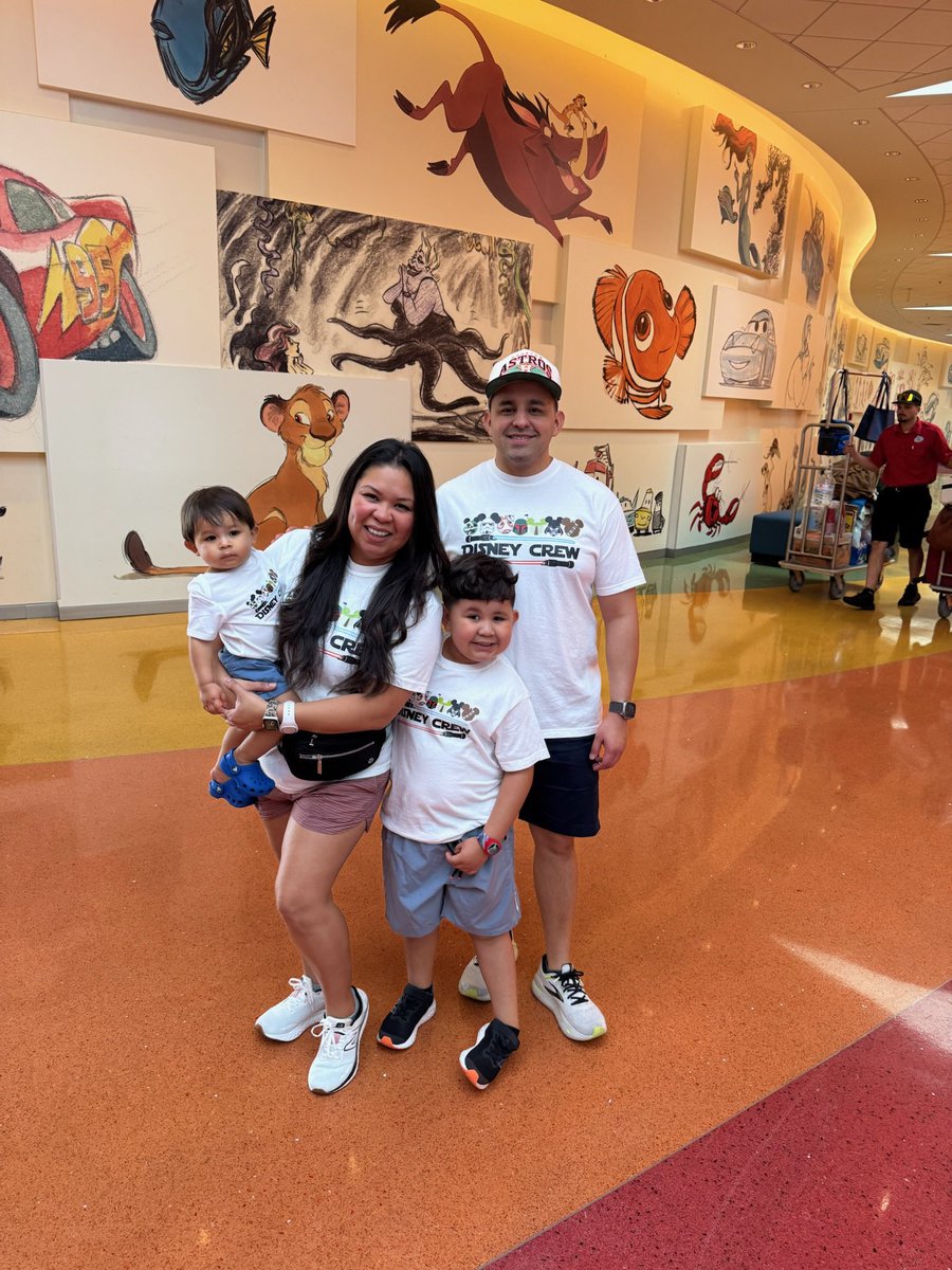 <a href="/TomballISD/">Tomball ISD</a> Representing <a href="/TISDRES/">Rosehill Elementary</a> in Disney!