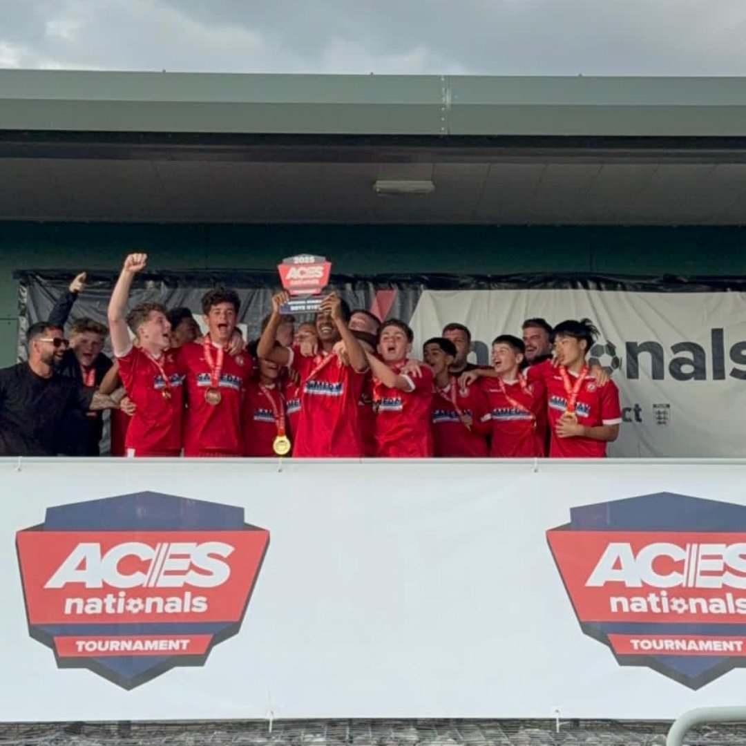 RedditchUtd's tweet photo. National Champions 👏

Congratulations to U14 JH who won the ACES tournament at the weekend. Representing Birmingham, they competed against the best teams from each area of the country.

A monumental achievement, which adds to the FOUR other honours they've won this season 🏆 https://t.co/HhEj3GPqlb