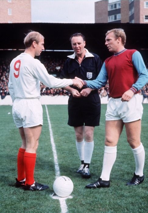 Billy Bonds Stand (@billybondsstand) on Twitter photo Bobby Moore was England's greatest captain, but Bobby Charlton has got to be England's greatest player. The only Englishman to have won the World Cup, European Cup and Ballon D'or. Left or right footed? The Midfielder held England and Man U goalscoring records for decades โ๏ธ๐ด๓ ง๓ ข๓ ฅ๓ ฎ๓ ง๓ ฟ Bobby Moore was England's greatest captain, but Bobby Charlton has got to be England's greatest player. The only Englishman to have won the World Cup, European Cup and Ballon D'or. Left or right footed? The Midfielder held England and Man U goalscoring records for decades โ๏ธ๐ด๓ ง๓ ข๓ ฅ๓ ฎ๓ ง๓ ฟ