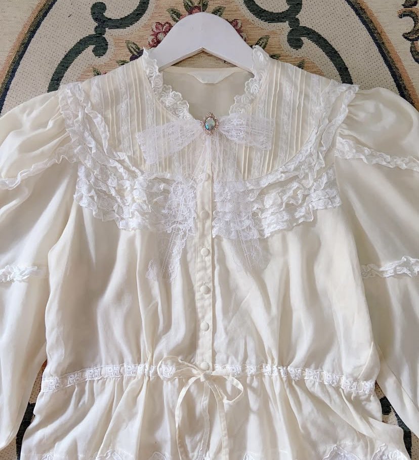 ≡;- ꒰preloved baju skincare etc꒱ tweet media