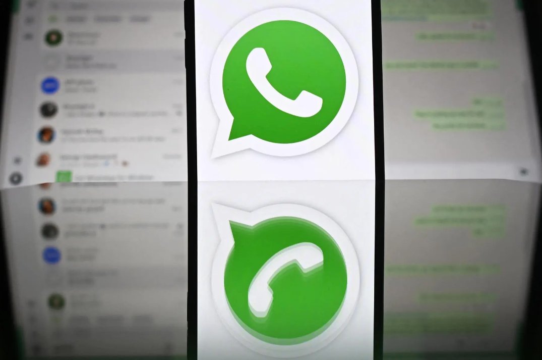 Dünya genelinde iki milyardan fazla kullanıcısı bulunan mesajlaşma uygulaması WhatsApp, “Güncellemeler” sekmesinde reklam göstermeye hazırlanıyor. Meta bünyesindeki şirketin bu kararı, veri güvenliği konusunda tartışmaları yeniden alevlendirdi. dervirgul.com/bilim-teknoloj…