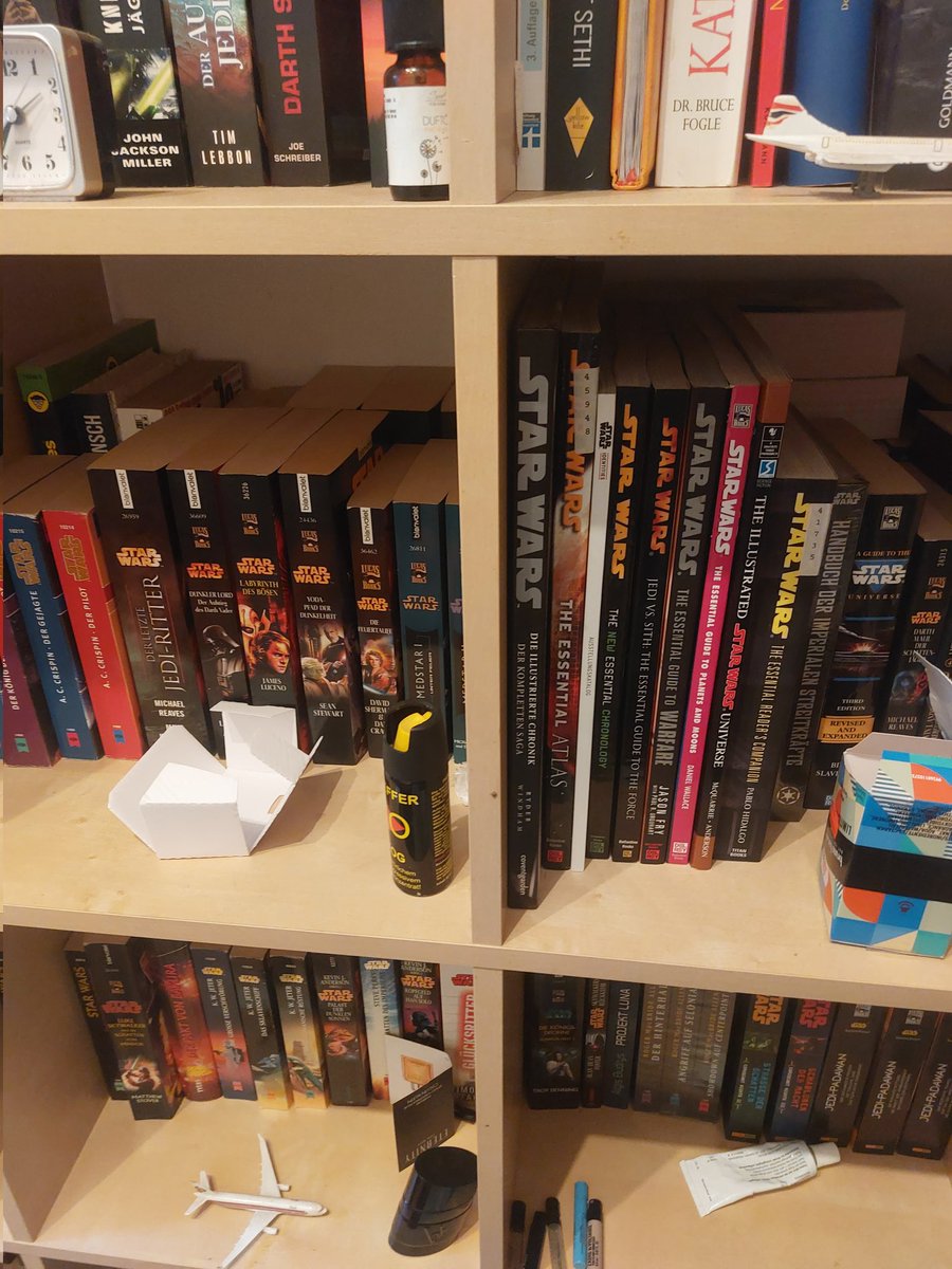 Thomas (@thomas511528677) on Twitter photo <a href="/SCentralized/">Dan Star Wars Centralized 🟢🟢🟢🟢🛰️🟢</a> I still read older Star Wars books and comics. I like the expanded universe. <a href="/SCentralized/">Dan Star Wars Centralized 🟢🟢🟢🟢🛰️🟢</a> I still read older Star Wars books and comics. I like the expanded universe.