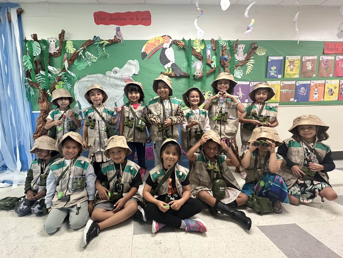 JoeMay_MAS's tweet image. Starting off WEEK 3 strong!! Our student explorers are ready to discover fun learning and enrichment opportunities!!
#SummerCool2025 @DisdELO