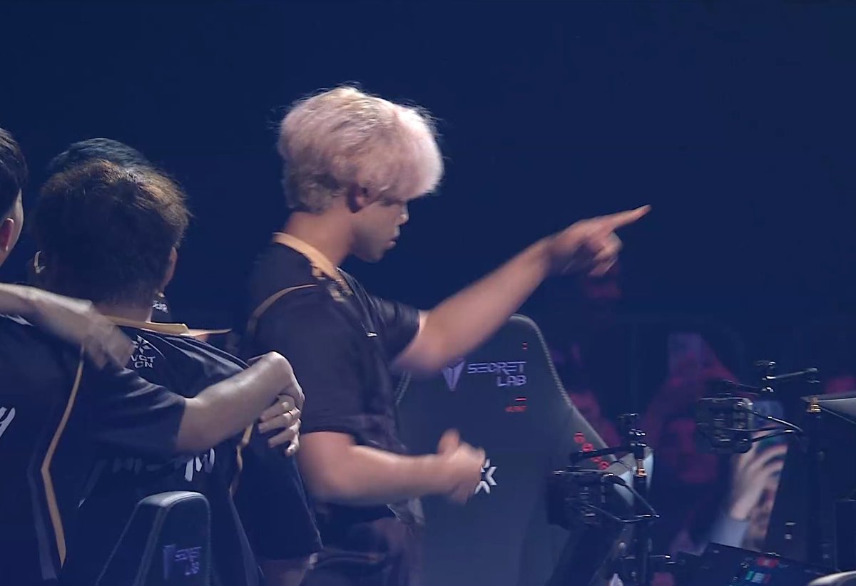 WOLVES ESPORTS DID IT AGAINST GEN.G OMGOMG