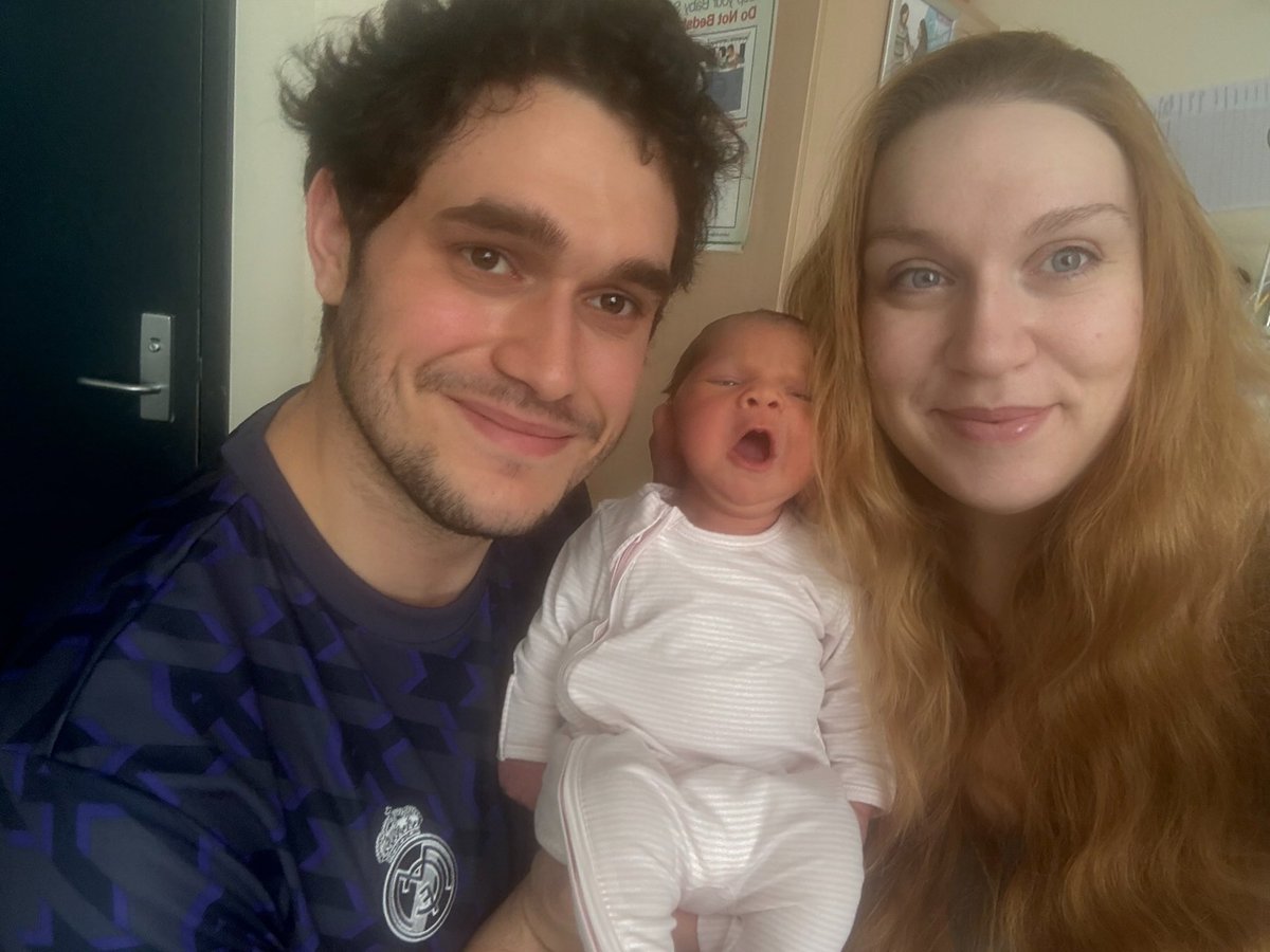 LIVANTER's tweet image. Crazy to think my silly little Fortnite streams five years ago ended up being the catalyst for marrying my best friend, moving to Australia, and welcoming our daughter last month. Funny how life works out🩵💜