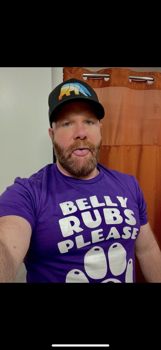MustangJedi's tweet photo. Like if you’d rub my belly
Share if you’d kiss it
Comment if you’d snuggle it https://t.co/lohVTrCMmn