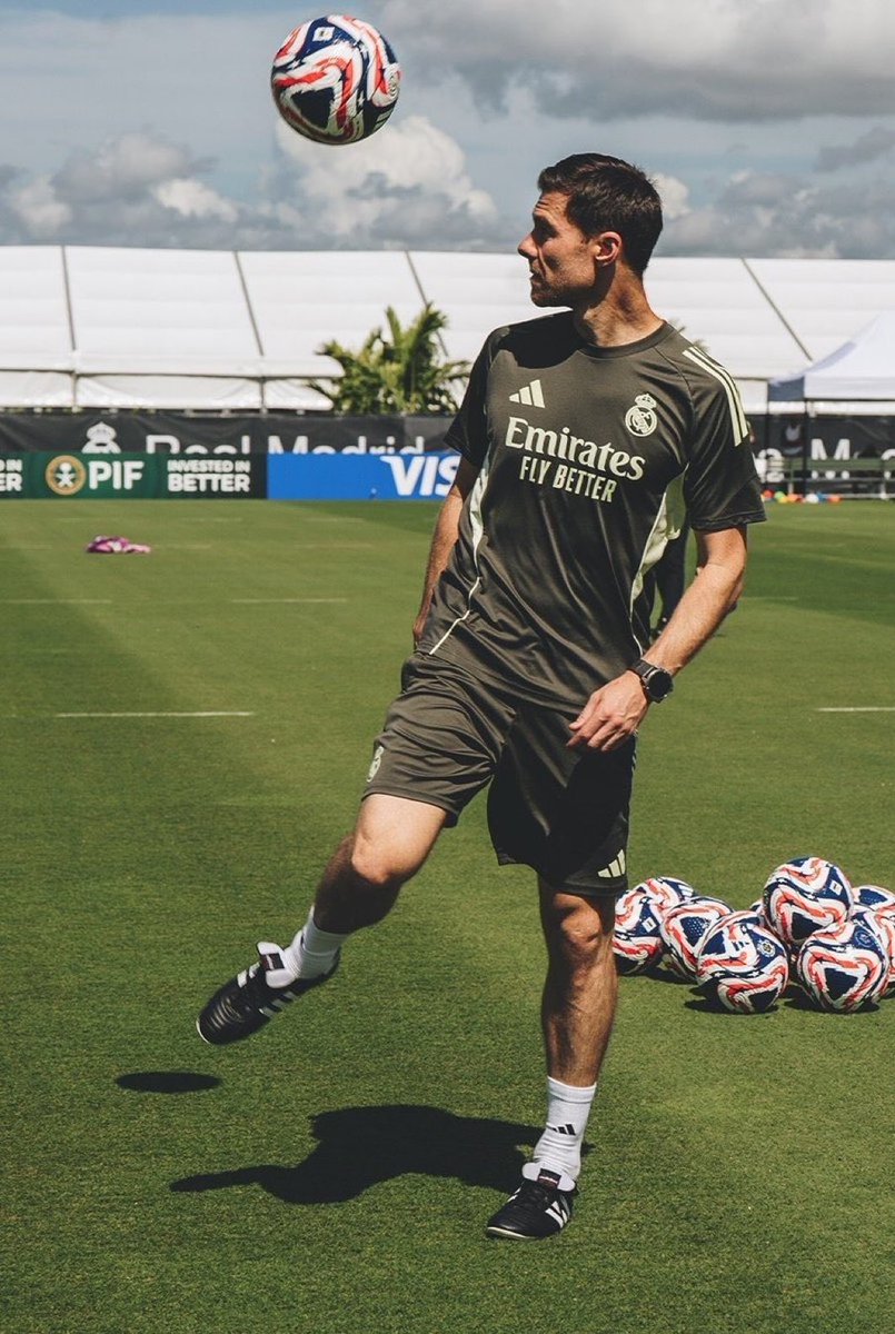 XABI ALONSO 😍🤍