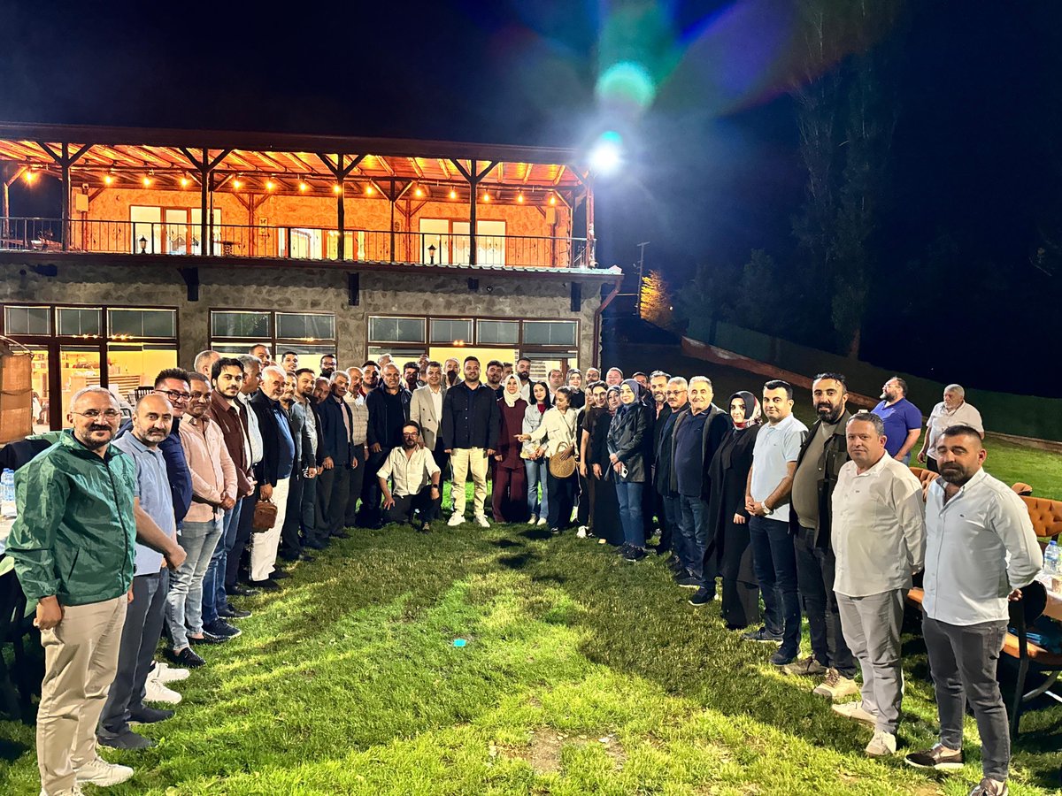 av_mfa's tweet image. Olağan haftalık İl Yönetim Kurulu Toplantımızı bu hafta Nar Belde’mizde, Belediye Başkanımız Süleyman Özçelik’in ev sahipliğinde gerçekleştirdik.

İstişareyle güçlendik, muhabbetle pekiştik. Toplantımızın şehrimize ve teşkilatımıza hayırlara vesile olmasını diliyoruz.