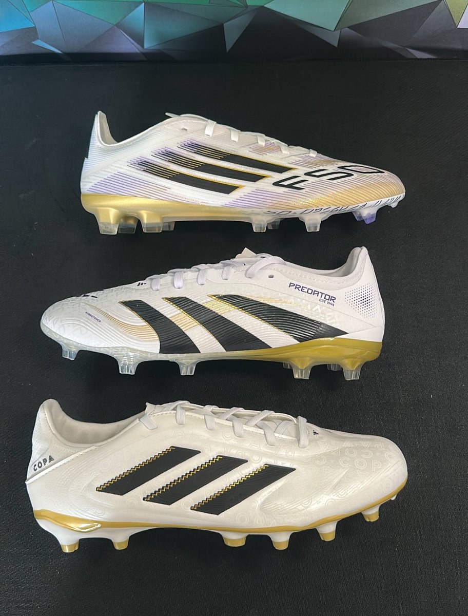 Comment with your shoe size, i will send you a DM tonight… sharp 🚀