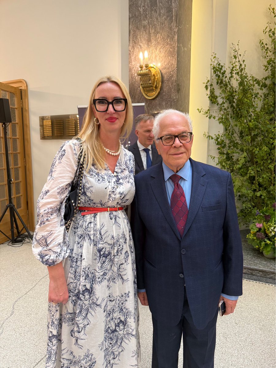 👉 ANO Drošības padome nav tikai ģeopolitika – tā ir arī vērtību telpa. Un Latvijai tajā ir, ko teikt.

Dalība tajā ir apliecinājums tam, ka Latvija tiek uztverta kā uzticama, atbildīga un vērtībās balstīta valsts.