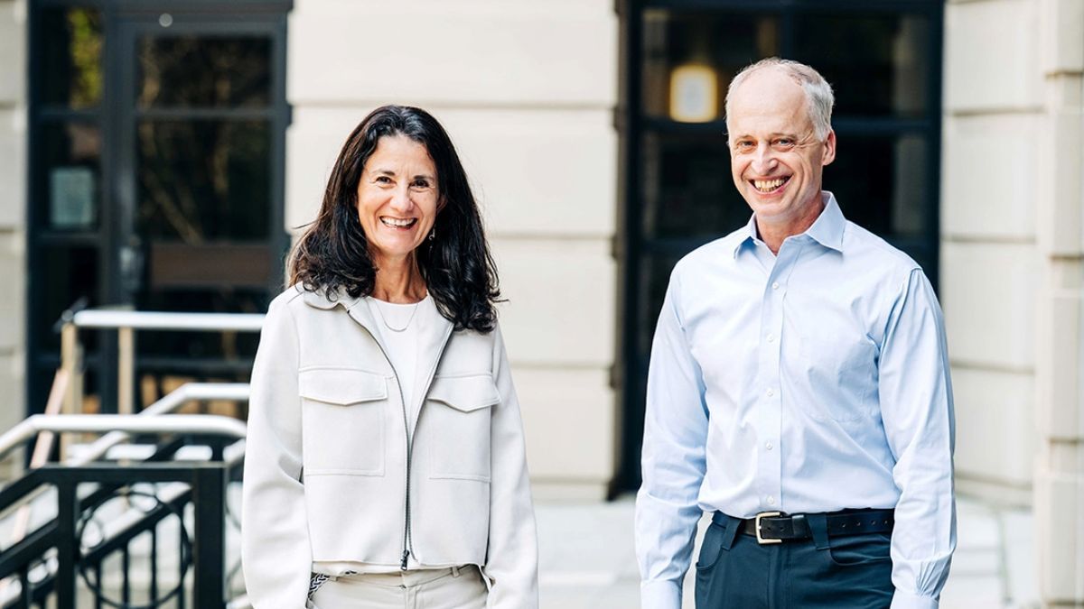 Michael Niederweis, Ph.D., Virginia Meikle, Ph.D., &amp; researchers at the University of Zurich, have solved the structure of MmpL4, a protein involved in facilitating tuberculosis resistance to the antibiotic bedaquiline.
buff.ly/DOQ6RtT 
<a href="/UABHeersink/">UAB Heersink School of Medicine</a>