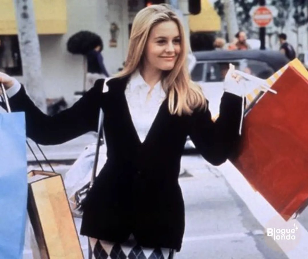 fui a Avellaneda y gasté en 10 prendas (de buena calidad) lo mismo que gastaría en una o quizás DOS en un local de marca por dios realmente nos roban desvergonzadamente volvía por la calle caminando así