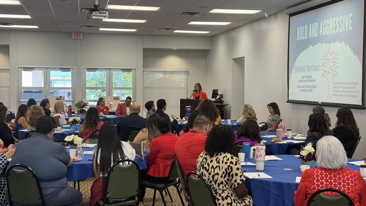 FWISD Superintendent Dr. Karen Molinar delivered a powerful keynote at the TALAS Tarrant County event, inspiring educators &amp; leaders across the region. 🙌✨

She reminded us that great leadership means moving forward together to reach our goals. 💪 #FWISD #TALASTarrantCounty