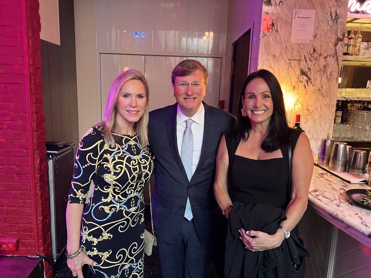 CirlotAgency's tweet image. Some members of The Cirlot Agency may be miles from home at #PAS2025, but saw familiar faces at the MDA Governor's Reception last night. The #TigerTeam enjoyed hearing from MS Governor Tate Reeves and U.S. Senator Roger Wicker.
#TheCirlotAgency #Reception cirlot.com