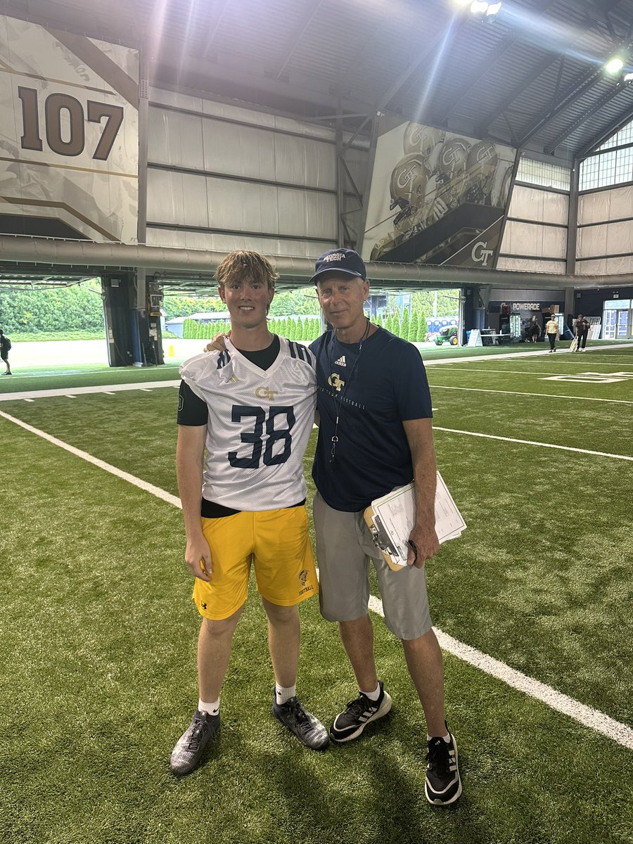 Tommy_Panza's tweet photo. Had a great time today at @GeorgiaTechFB specialist camp. Huge thanks to @CoachTimSalem and @CoachMikePolly for the coaching and great advice. Grateful for the opportunity to learn and compete!

@KornblueKicking @KornblueSnappin @KohlsKicking @KohlsSnapping @CoachZackGoodFB https://t.co/Xg7RYdVMsY