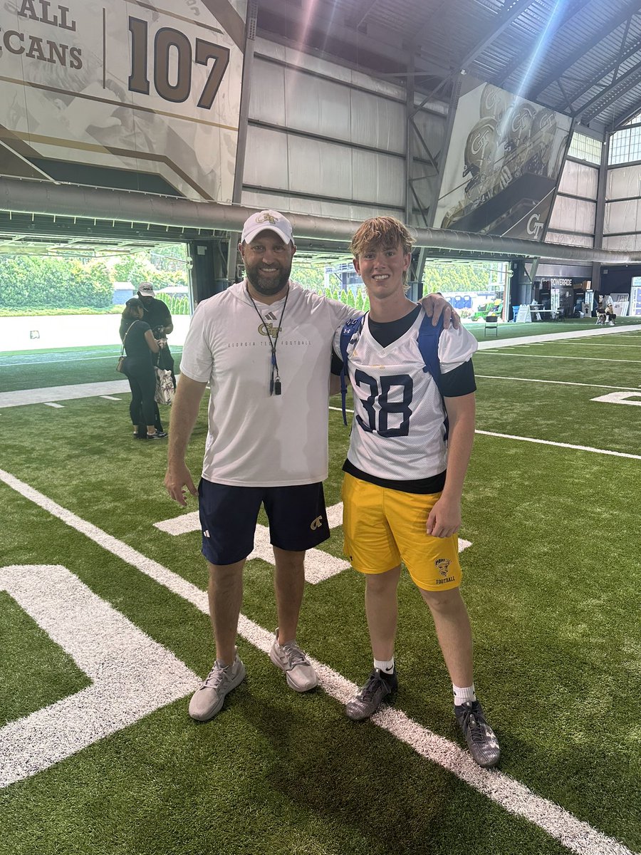 Tommy_Panza's tweet photo. Had a great time today at @GeorgiaTechFB specialist camp. Huge thanks to @CoachTimSalem and @CoachMikePolly for the coaching and great advice. Grateful for the opportunity to learn and compete!

@KornblueKicking @KornblueSnappin @KohlsKicking @KohlsSnapping @CoachZackGoodFB https://t.co/Xg7RYdVMsY
