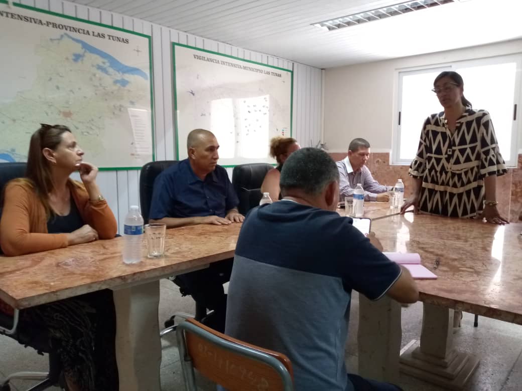 Se proponen en el Hospital Ernesto Guevara las obras a ejecutar para el 26 de julio: culminación del cuerpo de guardia, sala de observación y la UCIE #SíSePuede #LasTunas #PorLasTunasLaVictoria #PorUn26EnEl26