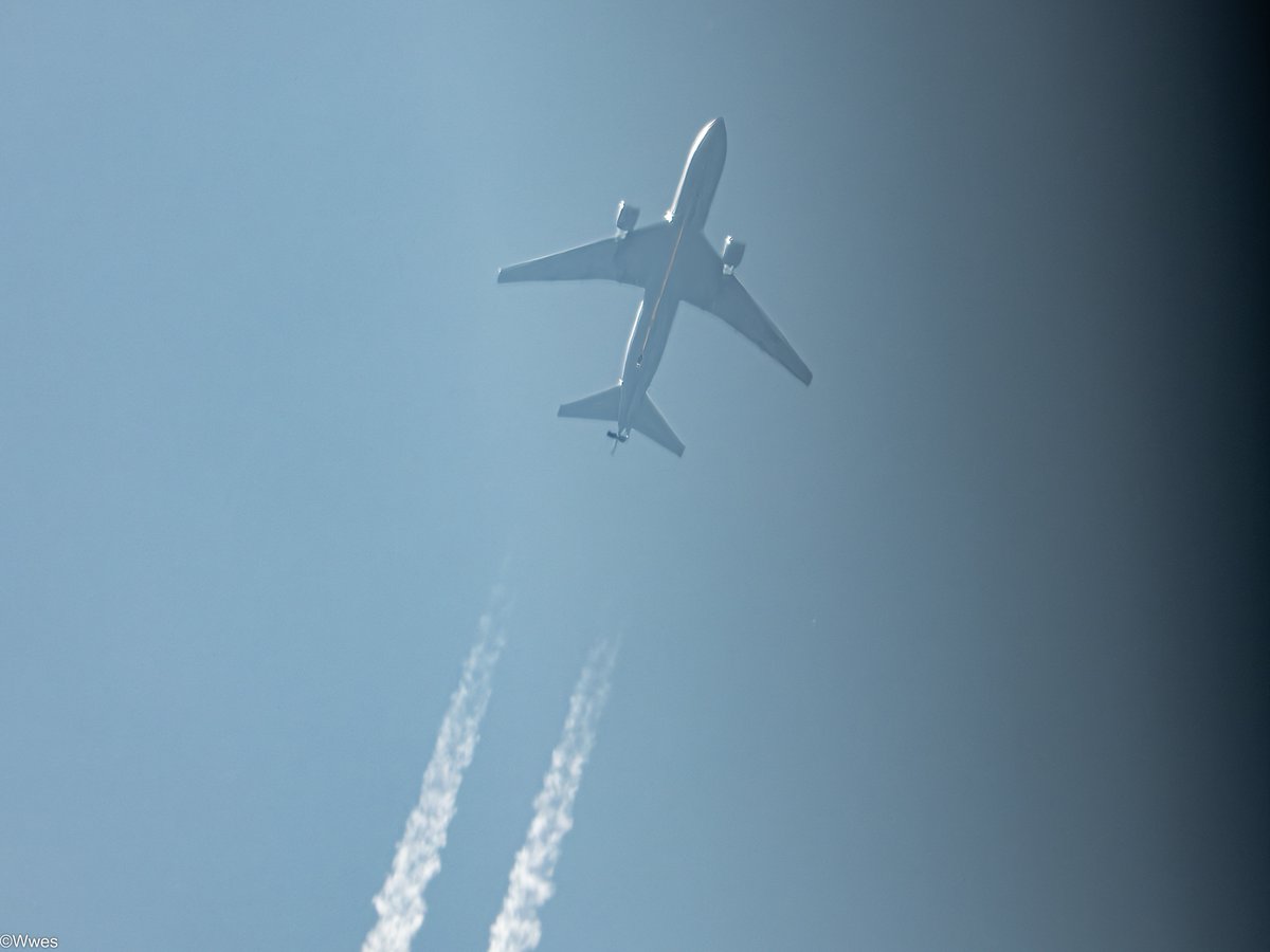 wesleyb1989's tweet photo. 16-6: spotted 3 more and a C17
#RCH026 #AE63B2 (15-46070)
#RCH027 #AE63B6 (20-46074)
#RCH028 #AE63BB (20-46079)
#USAF #B762 KC-46A #Pegasus #KC46
#RCH313 #AE146A (07-7172)
#USAF #C17 Boeing C-17A
(#NLspot #Planespotting #Nikon #P1000 #Aviation #Avgeek #ADSB) https://t.co/LGG4HBOVtm