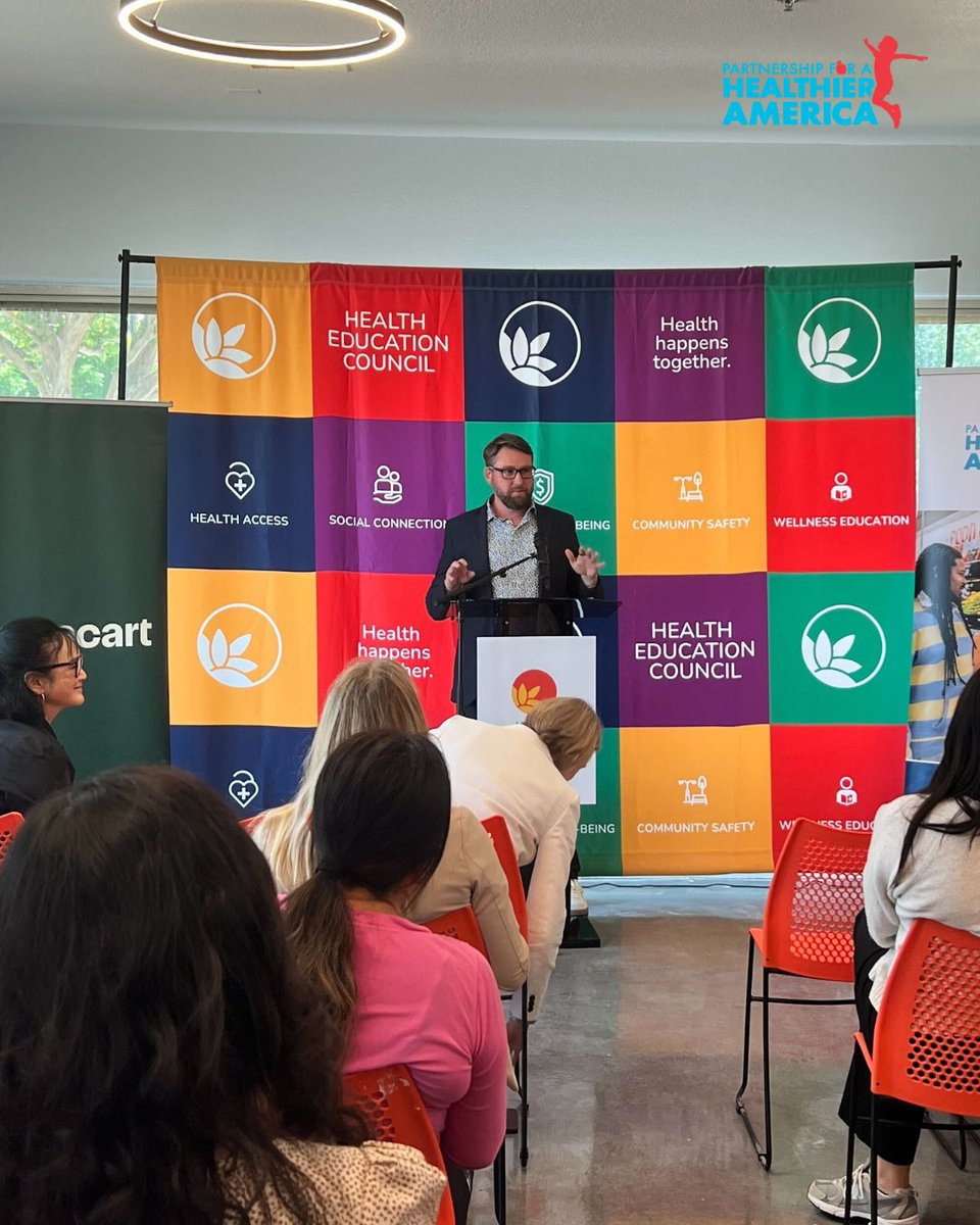 PHAnews's tweet image. Our SVP of Strategic Partnerships, Jason Wilson joined the Sacramento community last Wednesday to celebrate the launch of Good Food at Home! 🎉

Check out these photos from the event!