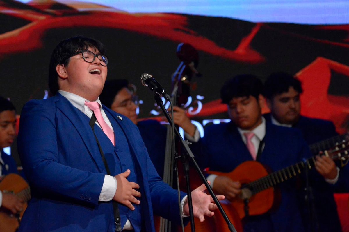 JrzDigital's tweet photo. Los jóvenes se preparan para “Ecos de Luna”, #concierto para reunir fondos y poder presentar a #CiudadJuárez a nivel nacional.
https://t.co/NIjr1P9v8S https://t.co/qDthluvq3a