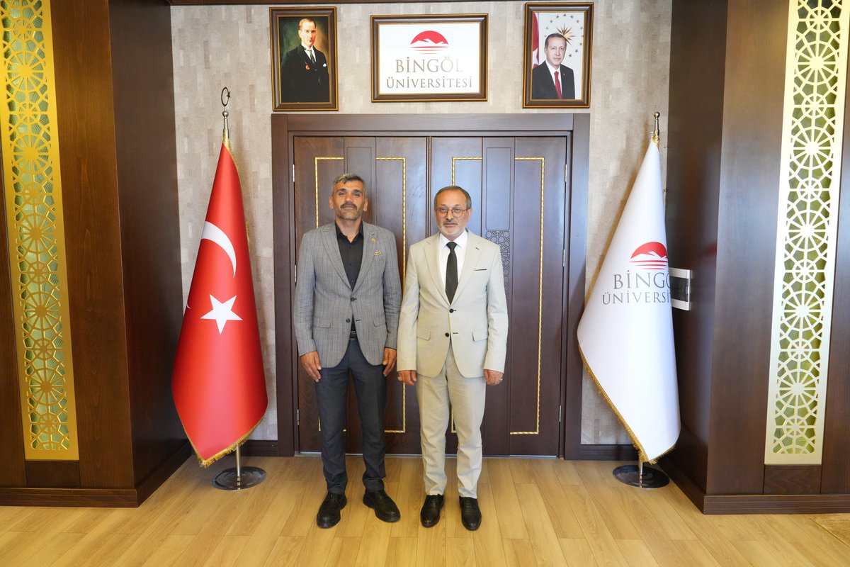 Muharip ve İç Güvenlik Gazileri Harp Malülleri ile Dul ve Yetimleri Derneğinden Üniversitemize Ziyaret

Muharip ve İç Güvenlik Gazileri Harp Malülleri ile Dul ve Yetimleri Derneği Genel Başkanı İdris Tuğunmuş, üniversitemizi ziyaret etti.

Rektörümüz Prof. Dr. Erdal Çelik