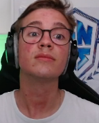 Anyone knows why im getting full red while playing fortnite?