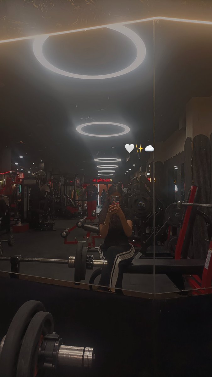 rare_inferno's tweet photo. Day 5/100 ✅
Another solid day! #100DaysOfCode
📌 Solved LeetCode POTD
📌 Continued designing the landing page on Figma
📌 Arms day at the gym 💪
Progress in pixels and reps 🚀
#Figma #LeetCode #UIDesign #DevJourney #FitnessAndCode #BuildinPublic https://t.co/ntHOIXEH0T