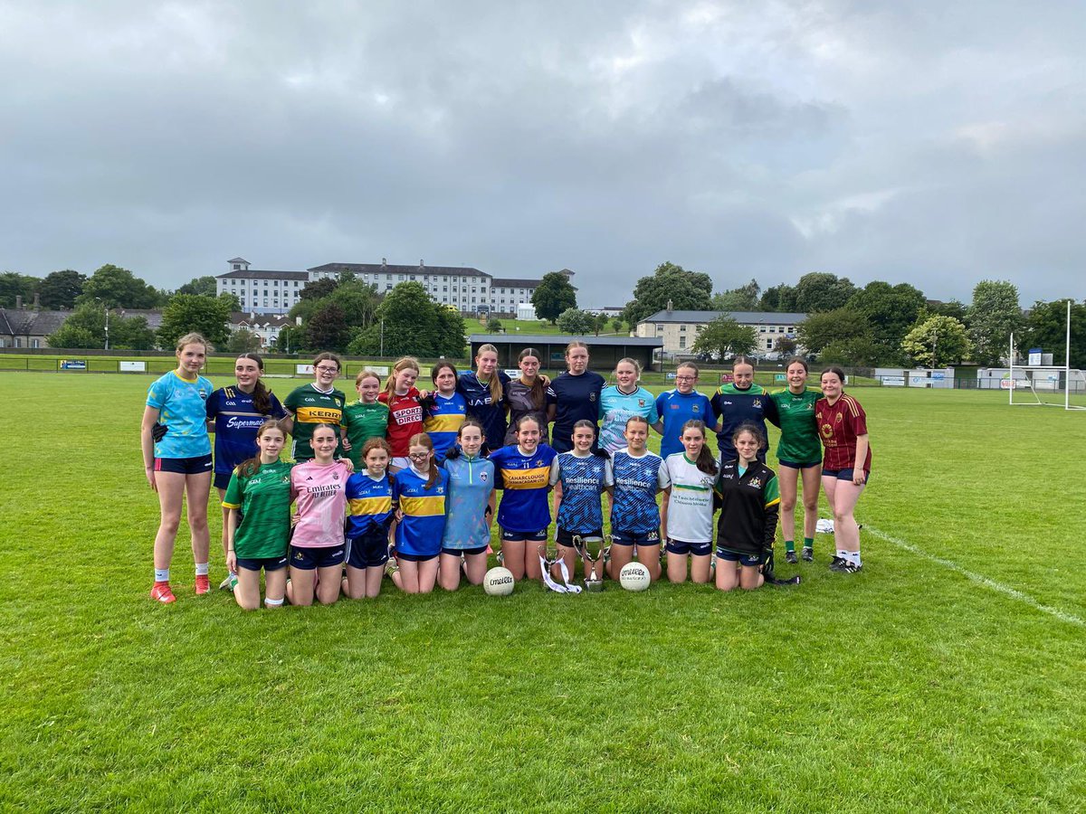 It was great to have the 2025 U-14 Munster &amp; All Ireland Silver Final Winners Cups at U14 Training last Thursday 🏆  🏆 
Congrats to Farrah, Holly, Klaudia, Claire &amp; Niamh. 
💙 💛 🏐💚💛