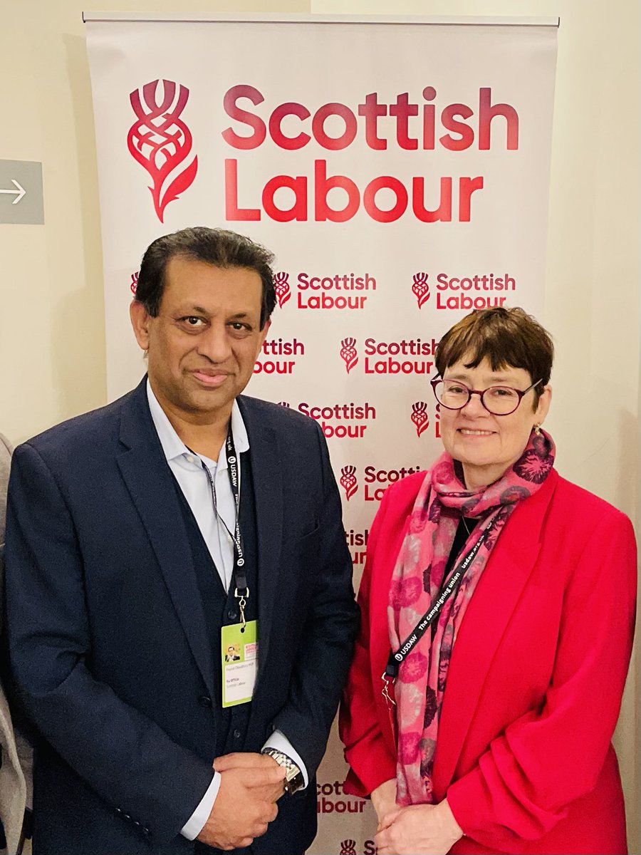 FoysolChoudhury's tweet image. Since I was elected, Sarah has supported me like a big sister — always kind, wise, and generous with her time.

A true team player who’ll be deeply missed when she steps down. Wishing her all the very best for the future.

#ThankYouSarah #ScottishLabour #Holyrood2026