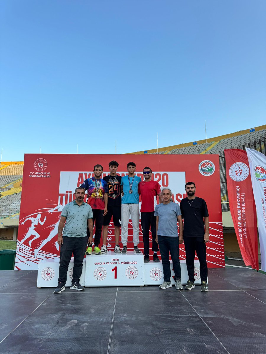 📍Şahinbey/ 🏫Adil Sani Konukoğlu Spor Lisesi Öğrencisi Furkan Kanlı, Türkiye Şampiyonu!👏

📍İzmir’de düzenlenen U20 Türkiye Atletizm Şampiyonası’nda Adil Sani Konukoğlu Spor Lisesi öğrencisi, millî sporcu Furkan Kanlı, 3000 metre koşuda Türkiye şampiyonu oldu! 🥇

🏆 Furkan, 13