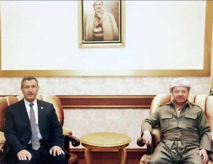 Şeyhan Aşireti Reisi amcam Mahmut Kaplan, Erbil’de IKBY eski Başkanı Sn.Mesut Barzani ile bir araya geldi.

Dileğimiz“#TerörsüzTürkiye ”hedefiyle bu topraklarda artık silahların değil,birliğin, huzurun ve dayanışmanın konuşmasıdır.

Görüşmenin hayırlara vesile olmasını dilerim.