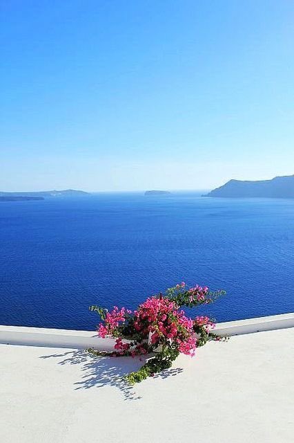 gues_aps's tweet photo. The sun with its golden hands, played on the sea.
Odysseas Elytis
#Greece #gotoGreece #visitGreece #summer #explore #exploreGreece #travel #travelling https://t.co/VGfYuF7L2I
