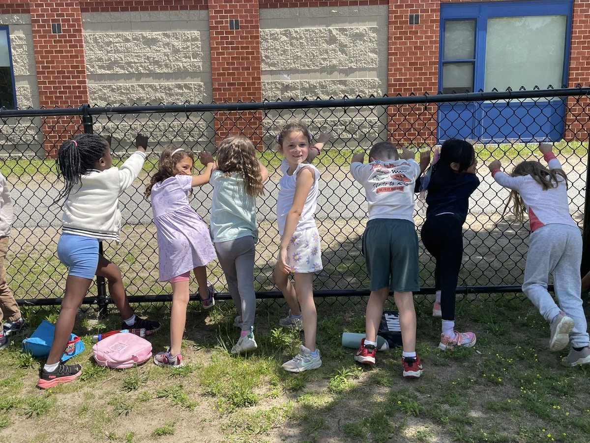 Mrs. Hurley's Class tweet media