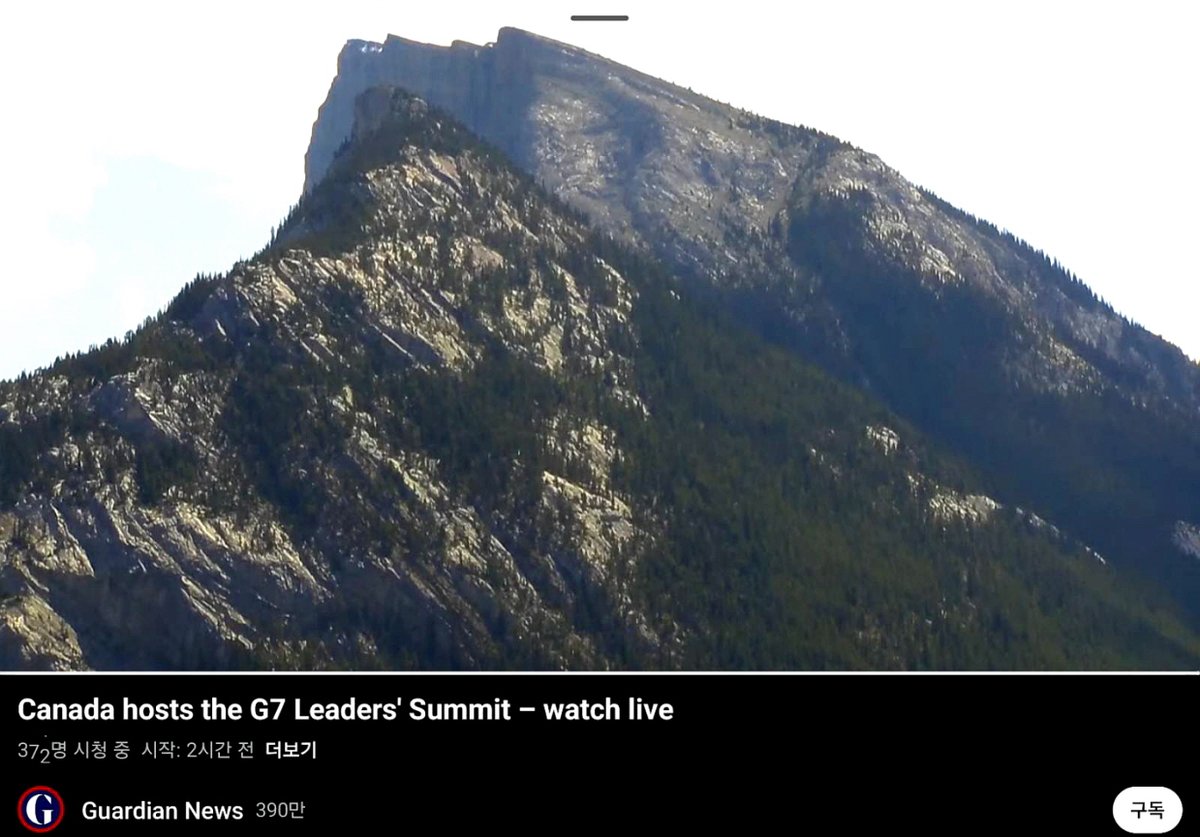 eksrhfdhqQK's tweet image. [펌] 한국 캐나다 국기 어디서 구했는지 뱅기에 꼽혀있는데 ㅋㅋㅋ 어디 무안 공항 내린것 마냥 아무도 없ㄷㄷㅋㅋㅋㅋㅋ
15분째  안내리더니 카메라 산으로 돌려버림 ㅋㅋㅋㅋㅋㅋㅋㅋ국격녹는중 ㅋㅋㅋㅋ앞으로 이짤로 몇주 조롱짤 될듯ㅋㅋㅋㅋ