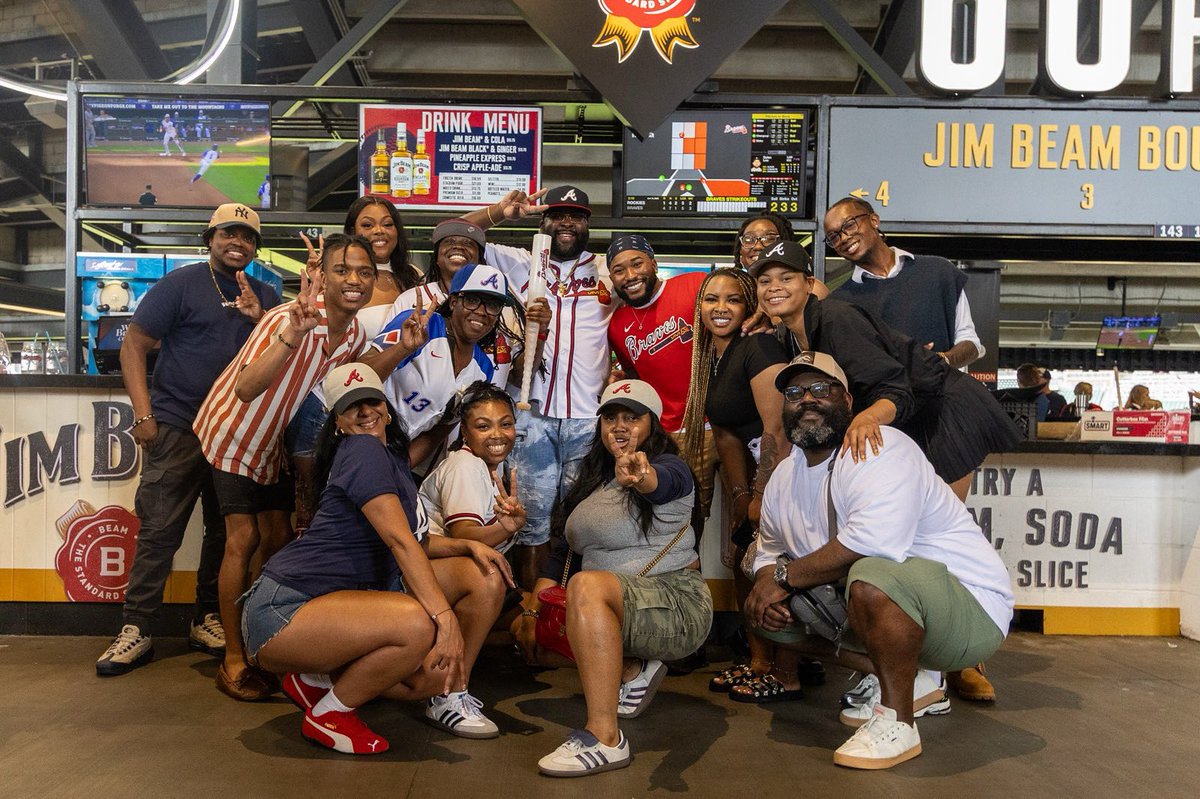 Take me out to the ball game!! 🧢⚾️🏟️Atlanta 3 and Atlanta 4 enjoying a Braves game!! <a href="/VirtualSalesExp/">Virtual Sales Experience</a> #LifeAtATT