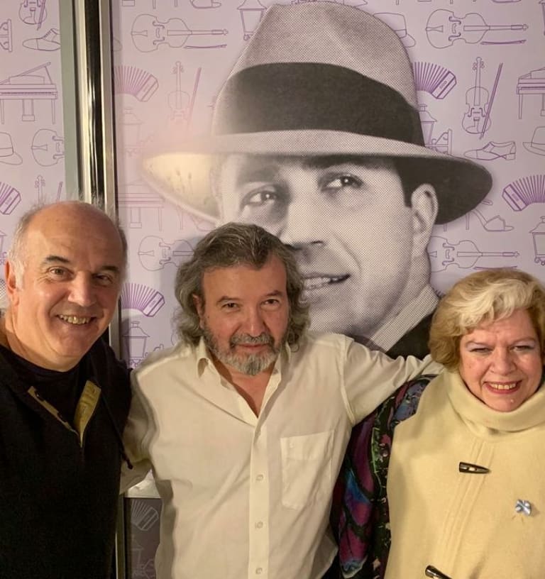 luis tarantino (@luistarantino) on Twitter photo Desde #ElArranque de <a href="/la2x4/">La 2x4</a> celebramos el cumple de #jairo y #mariagrana <a href="/anibaltroilo/">anibaltroilo</a> <a href="/Musica_BA/">Dirección General de Música</a> <a href="/ArgtTANGO/">TANGO Y FOLKLORE ARGENTINO</a> <a href="/cultura_tango/">Cultura Del Tango</a> <a href="/datacultura/">BA Cultura</a> <a href="/AgriPablo/">Pablo Agri</a> <a href="/pipipiazzolla/">Pipi Piazzolla</a> <a href="/AstorFundacion/">FundacionAstorPiazzolla</a> <a href="/horacioFerrer/">horacio Ferrer</a> <a href="/EstebanMorgado/">esteban morgado</a> WhatsApp 1131481264 Desde #ElArranque de <a href="/la2x4/">La 2x4</a> celebramos el cumple de #jairo y #mariagrana <a href="/anibaltroilo/">anibaltroilo</a> <a href="/Musica_BA/">Dirección General de Música</a> <a href="/ArgtTANGO/">TANGO Y FOLKLORE ARGENTINO</a> <a href="/cultura_tango/">Cultura Del Tango</a> <a href="/datacultura/">BA Cultura</a> <a href="/AgriPablo/">Pablo Agri</a> <a href="/pipipiazzolla/">Pipi Piazzolla</a> <a href="/AstorFundacion/">FundacionAstorPiazzolla</a> <a href="/horacioFerrer/">horacio Ferrer</a> <a href="/EstebanMorgado/">esteban morgado</a> WhatsApp 1131481264