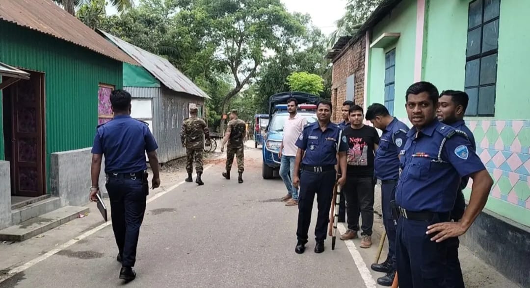 কসবায় আধিপত্য বিস্তার নিয়ে দুই পক্ষের সংঘর্ষ: আহত অর্ধশতাধিক, এলাকায় উত্তেজনা