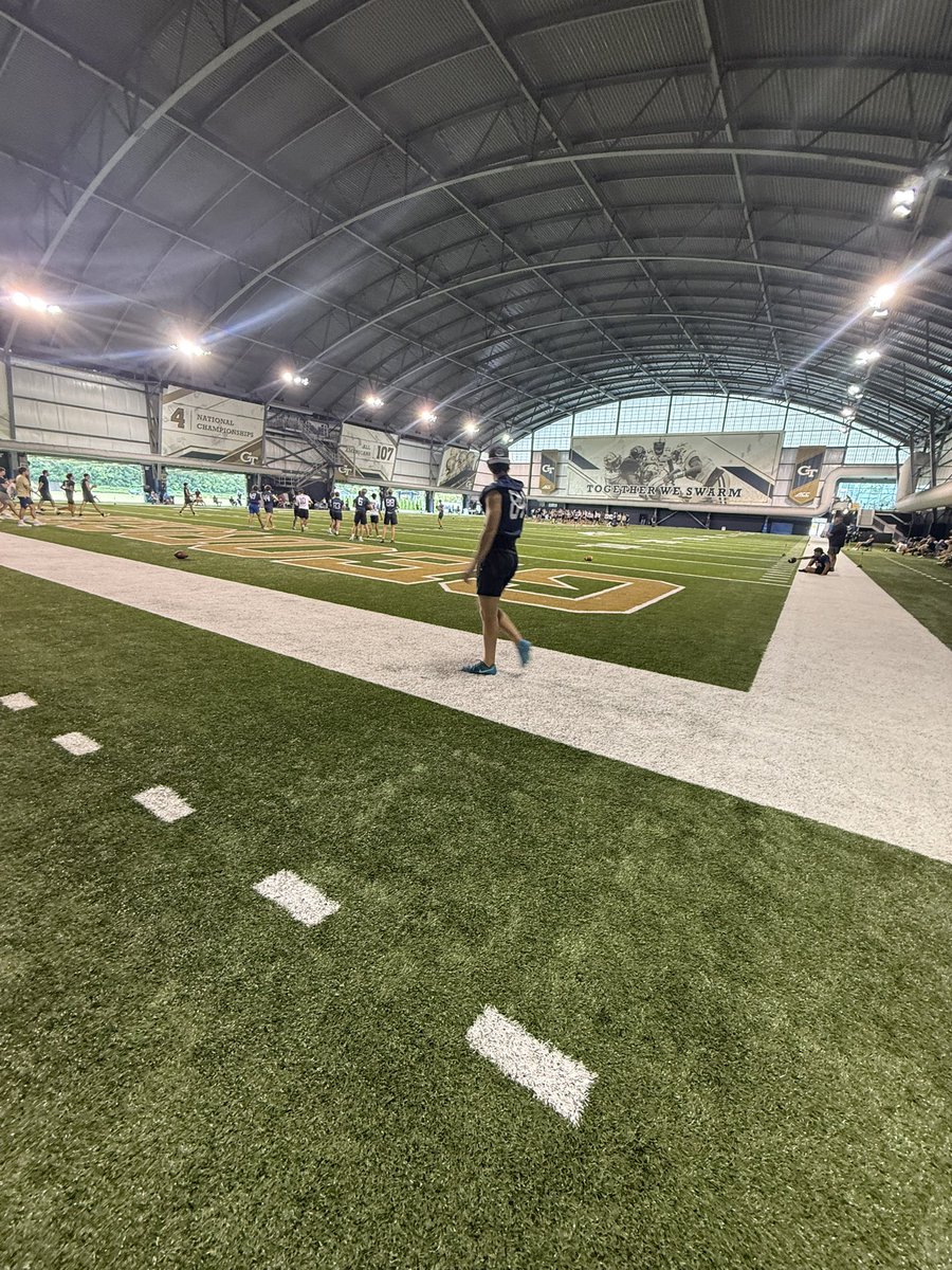 EricPar13's tweet image. Had a good time at Georgia tech today. Got to the 3rd round of elimination on the field goals (40,45 yard field goals) but definitely did better than last year💯!! @CoachFrank_21 @AllMadden42 @SatlFootball @SAtl_athletics @GeorgiaTechFB