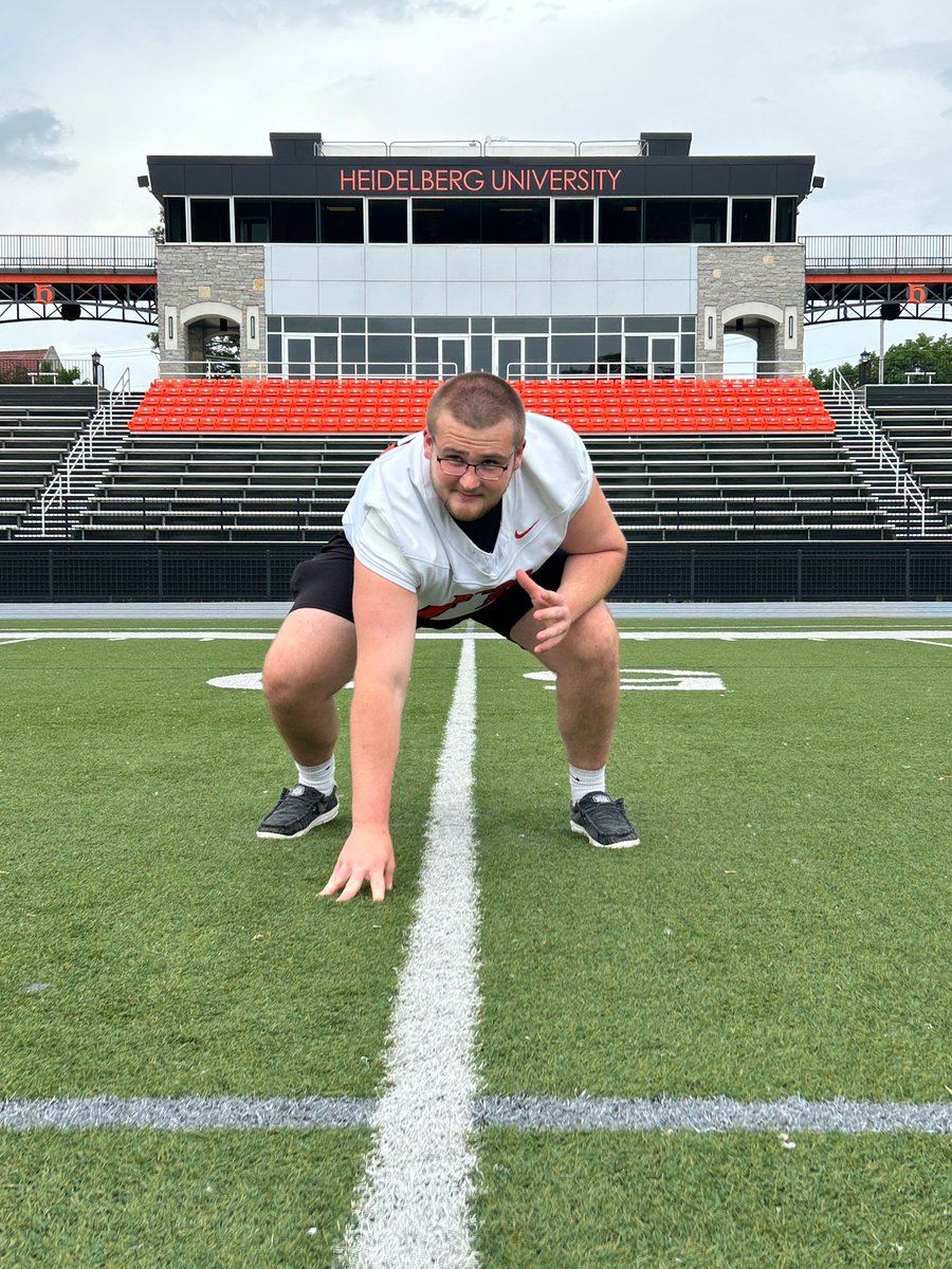 Landon “LT” Thompson (@landont77) on Twitter photo Had a great time at <a href="/BergFootball/">Heidelberg Football</a>, loved what I saw up there. Can’t wait to get back up there for a game day. Thank you <a href="/gabrielmarks_06/">Coach Marks</a> for the opportunity. Had a great time at <a href="/BergFootball/">Heidelberg Football</a>, loved what I saw up there. Can’t wait to get back up there for a game day. Thank you <a href="/gabrielmarks_06/">Coach Marks</a> for the opportunity.