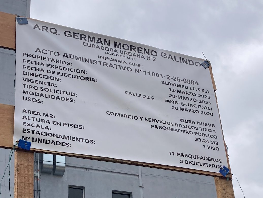NotiModelia's tweet photo. Enviamos un derecho de petición a @planeacionbog preguntando si una “obra nueva, con modalidad de comercio y servicios básicos tipo 1 y uso como parqueadero público” está permitida en el POT. Su respuesta fue remitirnos al curador. Sorprende que no puedan responder. https://t.co/m5rKRPaK00