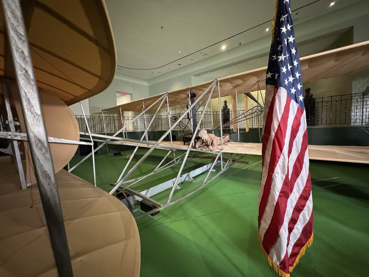 theresagavarone's tweet image. I grew up in the Dayton area and was so happy to be back ‘home’ last Friday at the Wright Brothers National Museum at Carillon Historical Park to celebrate SB 24 being signed into law! SB 24 designates the Wright Flyer III as the official plane of the State of Ohio. My father has…
