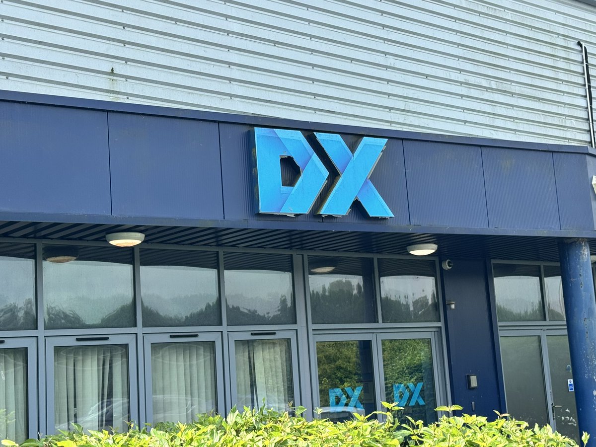 FastPaceLog's tweet image. Today’s first meeting of the day was with DX. Some very positive news to come as we grow the company and venture into different contracts with different leaders of the logistics industry! 

#logistics #delivery #transport #parceldelivery #lastmile #transportlife #business #growth