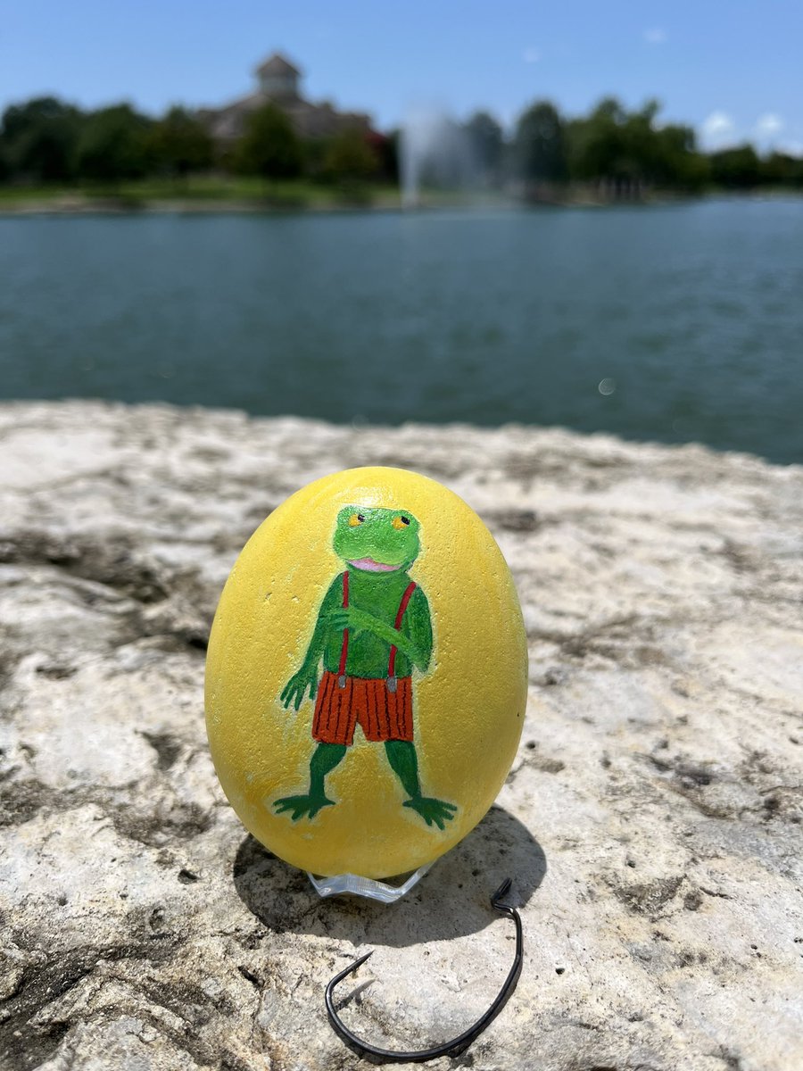 ZHEbuzz's tweet photo. 51: #TheFrogsWoreRedSuspenders by #JackPrelutsky and #PetraMathers. Hidden inside the stone steps around a lake of fire and thorns…as of  2:40 PM 06/16/25.  #rockart  #paintedrock #readingrocks #rockart #katytx #rockhunt #summerreading #frogs #suspenders #poetry #firethorne https://t.co/MBG4PbzrsN