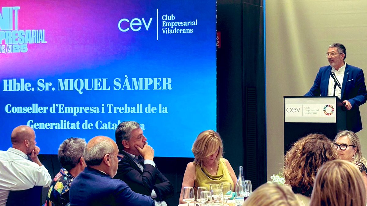 Empresa (@empresacat) on Twitter photo 📌 Celebració de la 8a Nit Empresarial de Viladecans, organitzada pel <a href="/CEViladecans/">Club Empresarial de Viladecans</a>.
🗣️ <a href="/ConsellerSamper/">Miquel Sàmper</a>: “En els darrers anys Viladecans s’ha transformat en un autèntic pol empresarial, és un exemple de ciutat amb mirada empresarial”.
#ElGovernDeTothom 📌 Celebració de la 8a Nit Empresarial de Viladecans, organitzada pel <a href="/CEViladecans/">Club Empresarial de Viladecans</a>.
🗣️ <a href="/ConsellerSamper/">Miquel Sàmper</a>: “En els darrers anys Viladecans s’ha transformat en un autèntic pol empresarial, és un exemple de ciutat amb mirada empresarial”.
#ElGovernDeTothom