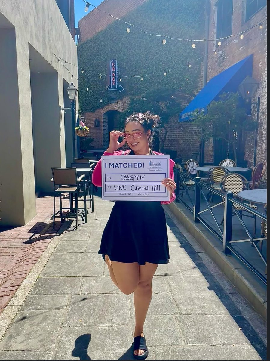 UNCOBGYN's tweet image. 🩵 Our residents are kicking off the week with a leap — from double-scrub laparoscopy days to celebrating Pride Month! 📸 Just a few snapshots of what makes the journey so meaningful! 🩺 #residency #PRIDE #medicaleducation