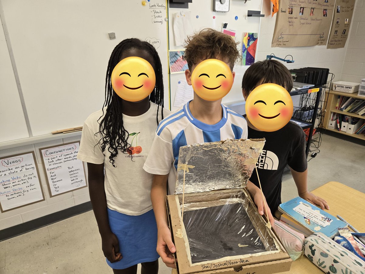 MsZs_Class's tweet photo. Today was the day Ss made their pizzas and cooked them in our solar ovens.  They all worked together well and recorded the temperature at 1 minute intervals to see how effective their designs were. They ended the afternoon by eating them. 🍴😋 https://t.co/4mLmIS5IkA