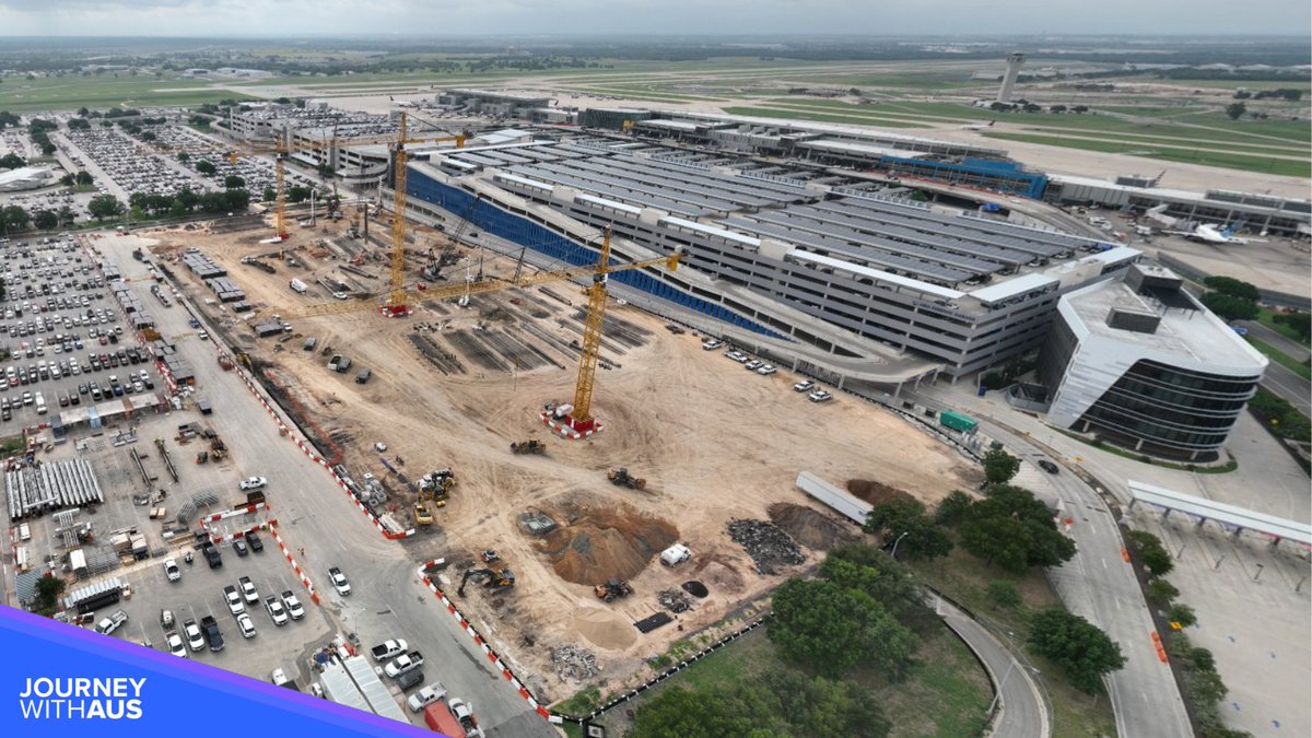 Pilot's eye view ✈️ of the Yellow Garage, now being built at AUS! 🏗️ Partial completion in 2026, full completion 2027 🚗 Check out the renderings ow.ly/ItkR50Wabkk