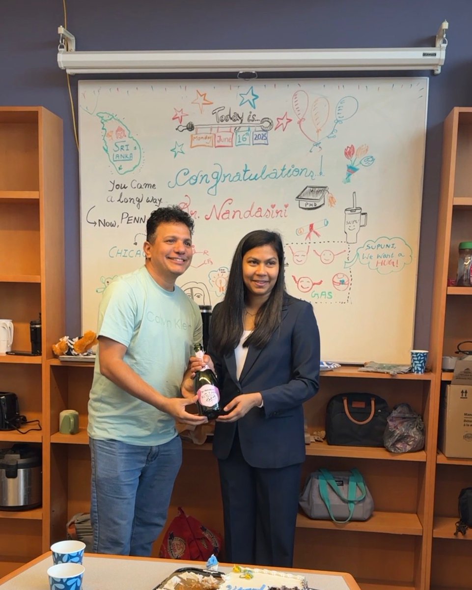 Giri_Research's tweet image. One more this year- congratulations Dr Supuni Nandasiri! A new Doctor in town, an outstanding student just successfully defended her PhD.