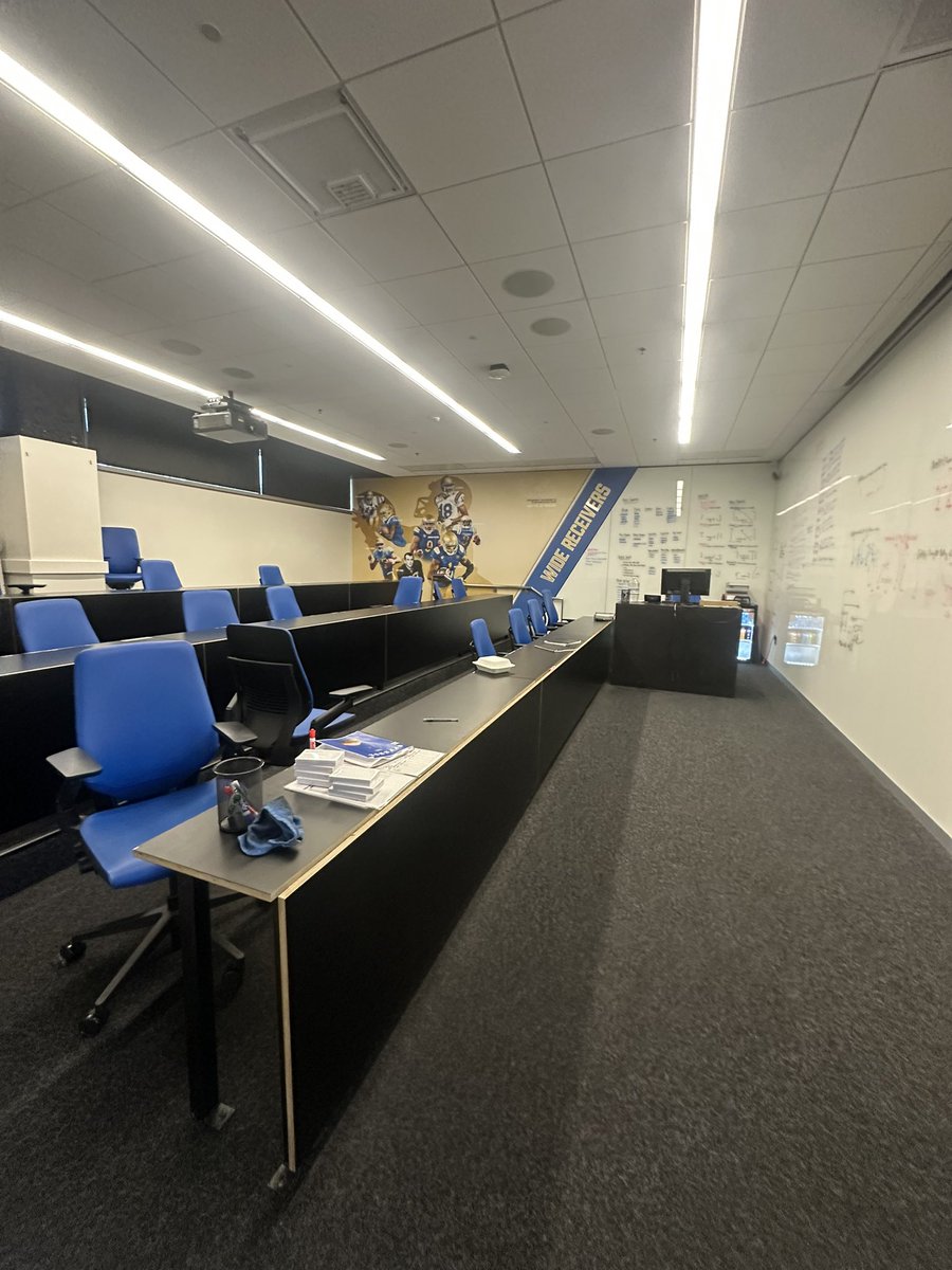 Thank you <a href="/UCLAFootball/">UCLA Football</a> for having me on an unofficial visit and at their spring practice on 4/26/25!